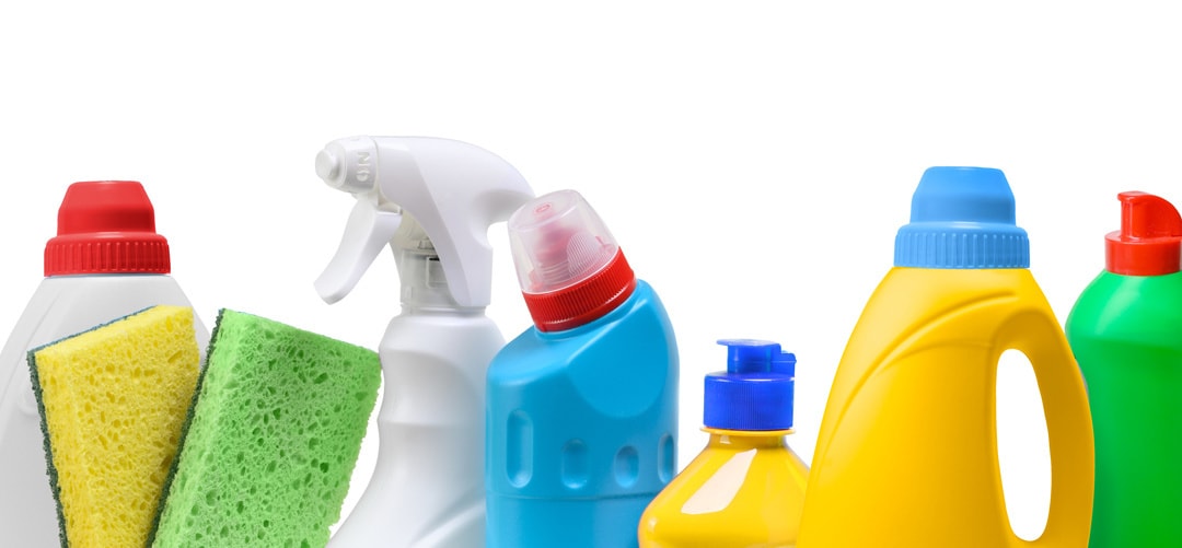 市販の洗剤を分析し、試行錯誤。